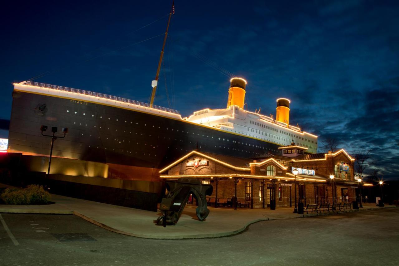 Hébergement de vacances A Stones Throw, Get 1089 Free Attraction Tickets Per Paid Day, Dollywood And Much More! *